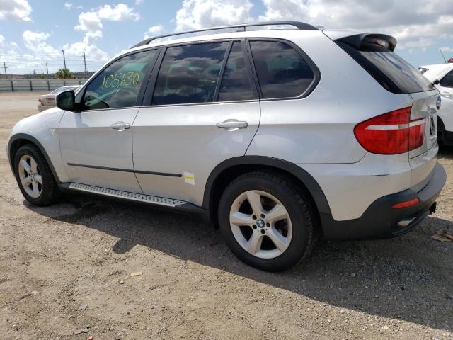 5UXFF03529LJ97232 - 2009 BMW X5 XDRIVE35D SILVER photo 2