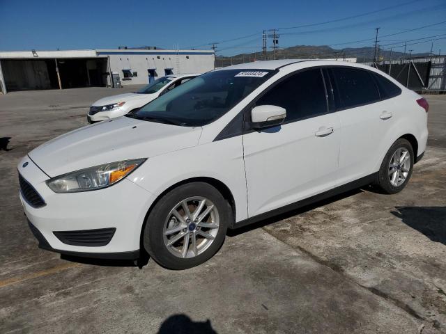 1FADP3F28HL294075 - 2017 FORD FOCUS SE WHITE photo 1