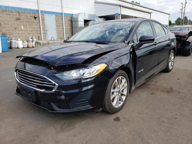 3FA6P0LU4KR101409 - 2019 FORD FUSION SE BLACK photo 2