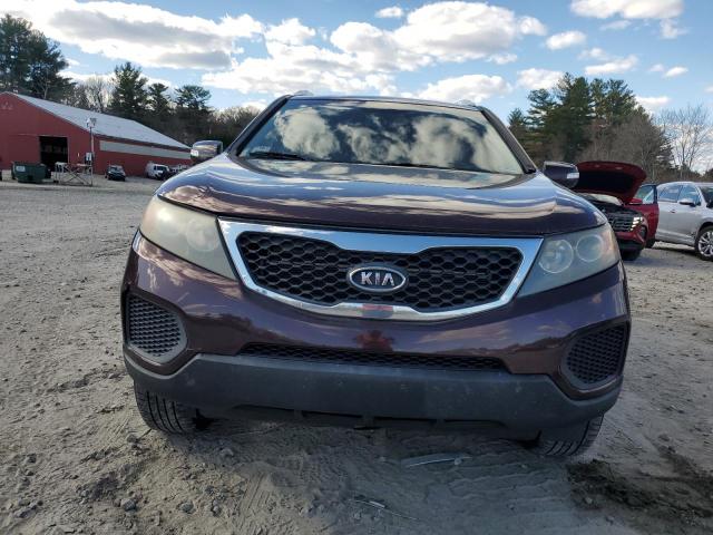 5XYKT4A22BG083855 - 2011 KIA SORENTO BASE BURGUNDY photo 5