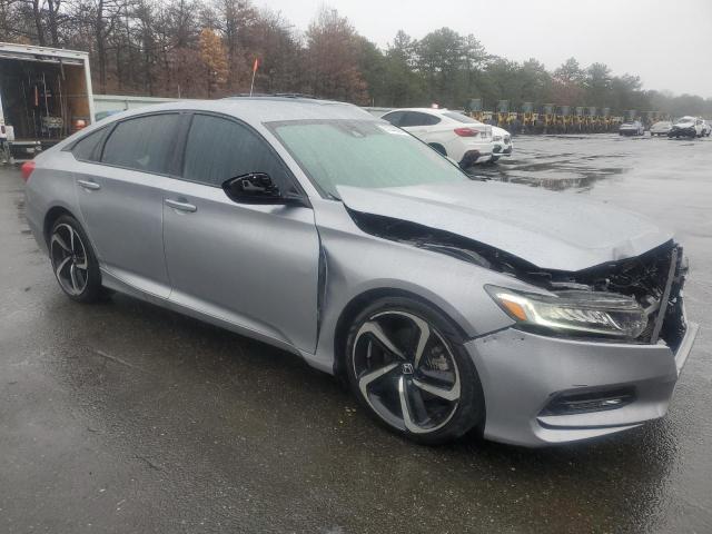 1HGCV1F30JA041165 - 2018 HONDA ACCORD SPORT SILVER photo 4