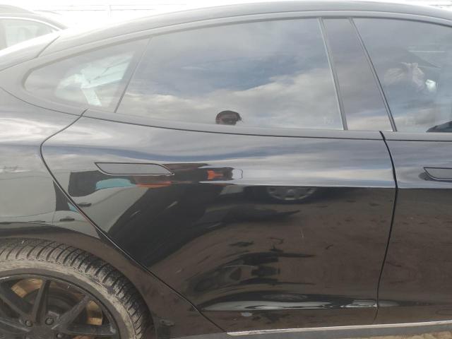 5YJSA1E26GF129023 - 2016 TESLA MODEL S შავი ფოტო 10