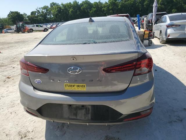 KMHD84LF0LU070625 - 2020 HYUNDAI ELANTRA SEL GRAY photo 6