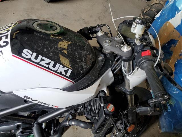 JS1VP55B4K7100969 - 2019 SUZUKI SV650 A WHITE photo 5