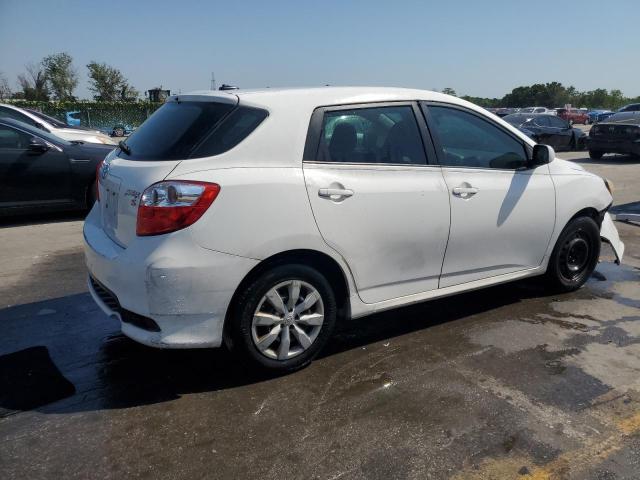 2T1KU4EE4BC737106 - 2011 TOYOTA COROLLA MA WHITE photo 3