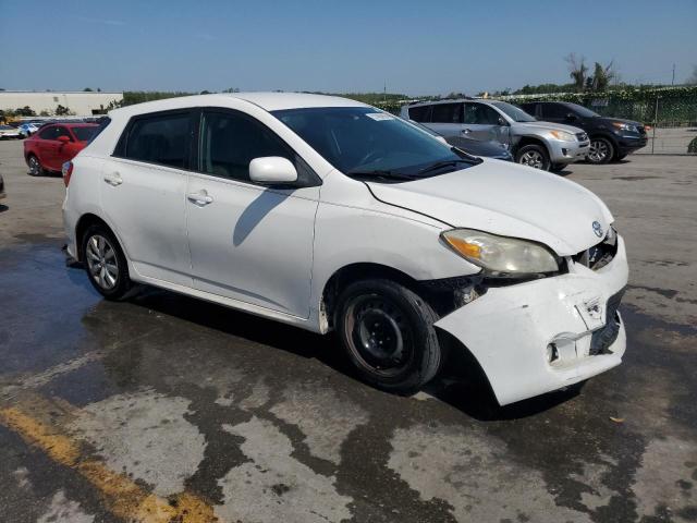 2T1KU4EE4BC737106 - 2011 TOYOTA COROLLA MA WHITE photo 4