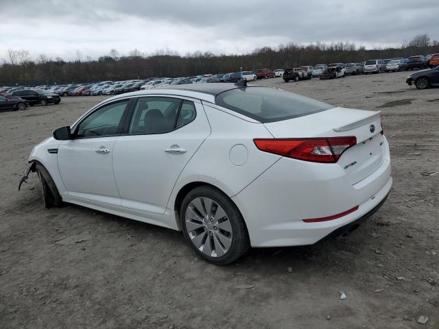 5XXGR4A66CG009013 - 2012 KIA OPTIMA SX WHITE photo 2