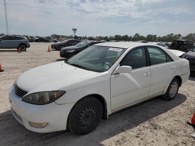 4T1BE32K96U685588 - 2006 TOYOTA CAMRY LE WHITE photo 1