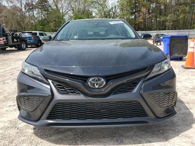 4T1G11AK1RU879298 - 2024 TOYOTA CAMRY SE NIGHT SHADE BLACK photo 5