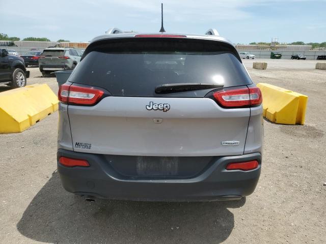 1C4PJLLB0JD538203 - 2018 JEEP CHEROKEE LATITUDE PLUS SILVER photo 6