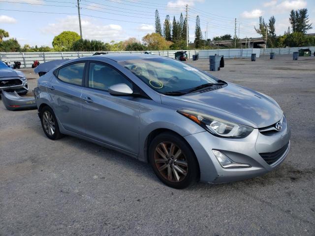 5NPDH4AE5FH638574 - 2015 HYUNDAI ELANTRA SE SILVER photo 4