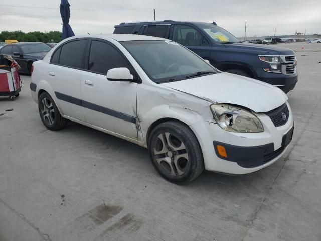 KNADE123666136541 - 2006 KIA RIO WHITE photo 4