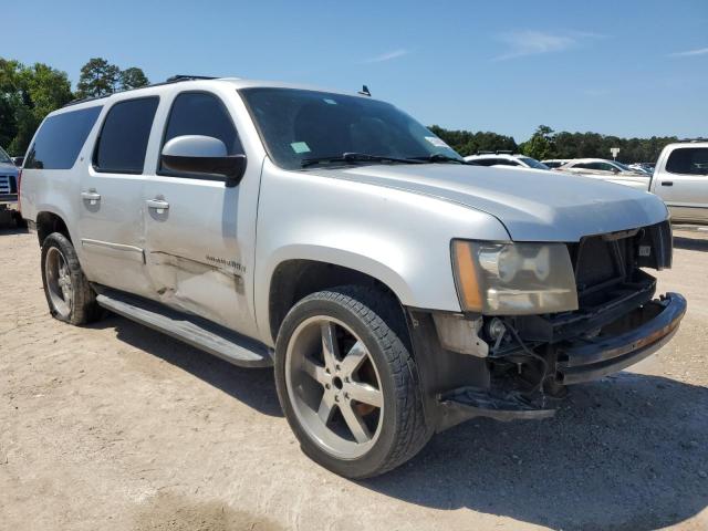 1GNUCJE08AR195504 - 2010 CHEVROLET SUBURBAN C1500 LT SILVER photo 4