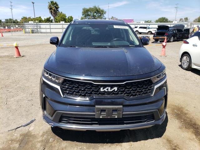 KNDRG4LG7N5073878 - 2022 KIA SORENTO S BLUE photo 5