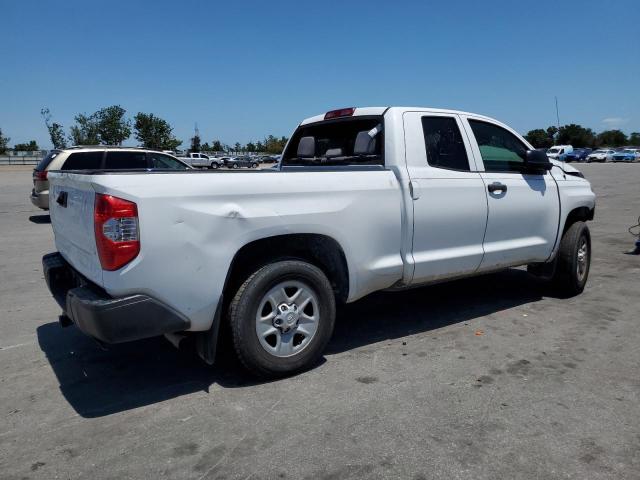 5TFRM5F14KX136666 - 2019 TOYOTA TUNDRA DOUBLE CAB SR/SR5 WHITE photo 3