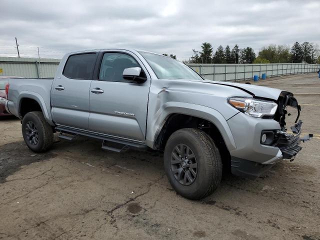 3TMCZ5AN9PM639687 - 2023 TOYOTA TACOMA DOUBLE CAB SILVER photo 4