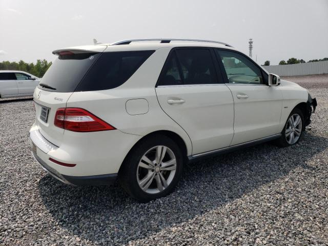 4JGDA5HB2CA039345 - 2012 MERCEDES-BENZ ML 350 4MATIC WHITE photo 3