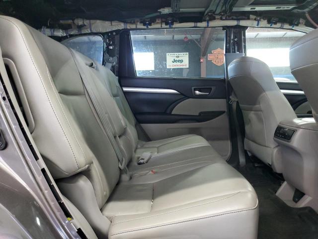 5TDJKRFH4GS294235 - 2016 TOYOTA HIGHLANDER XLE 灰色 照片 11