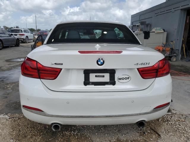 WBA4Z7C53JED47835 - 2018 BMW 440XI WHITE photo 6