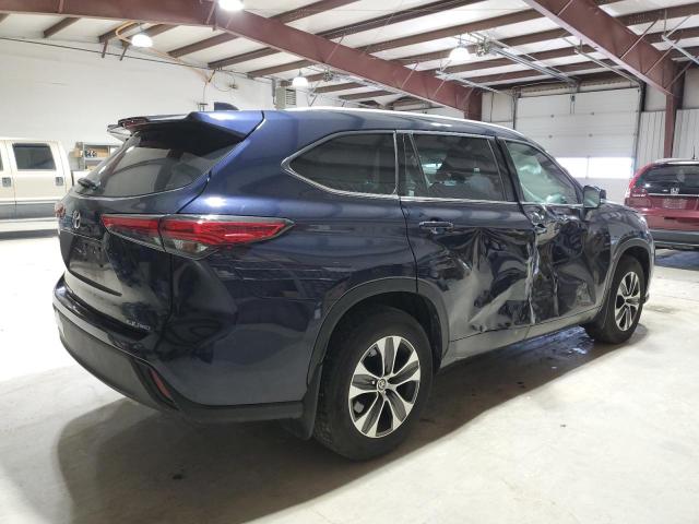 5TDHZRBH5NS566420 - 2022 TOYOTA HIGHLANDER XLE 蓝色 照片 3