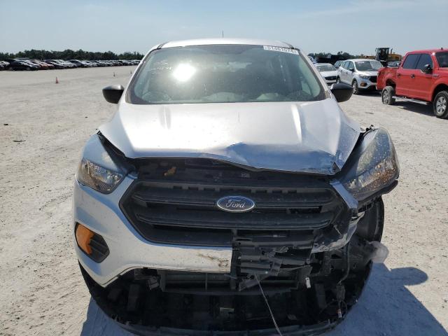 1FMCU0F72JUC67426 - 2018 FORD ESCAPE S SILVER photo 5