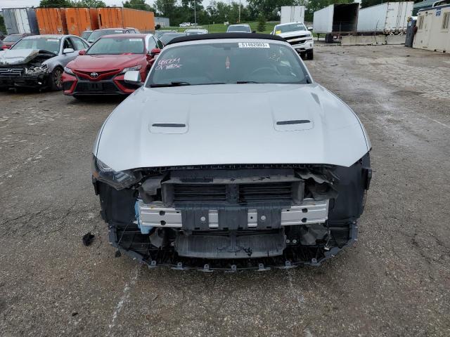 1FATP8UH1K5158558 - 2019 FORD MUSTANG SILVER photo 5