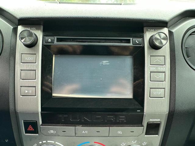 5TFRM5F15FX086592 - 2015 TOYOTA TUNDRA DOUBLE CAB SR/SR5 WHITE photo 10