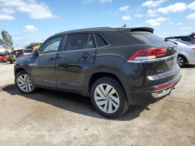 1V2JE2CA7MC222186 - 2021 VOLKSWAGEN ATLAS CROS SE Черный фото 2