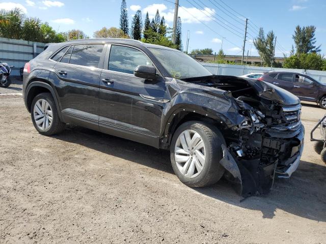 1V2JE2CA7MC222186 - 2021 VOLKSWAGEN ATLAS CROS SE Черный фото 4