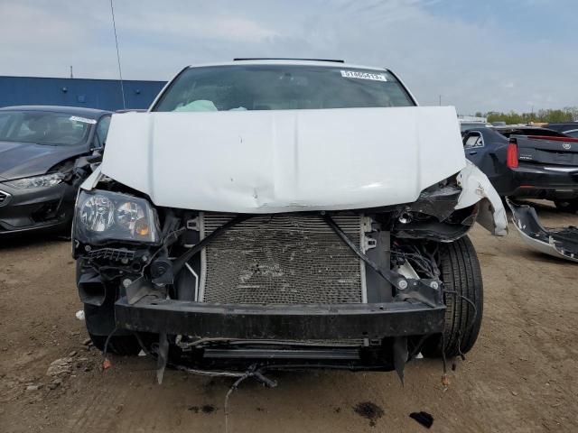 2C4RDGEG8GR103774 - 2016 DODGE GRAND CARA R/T WHITE photo 5