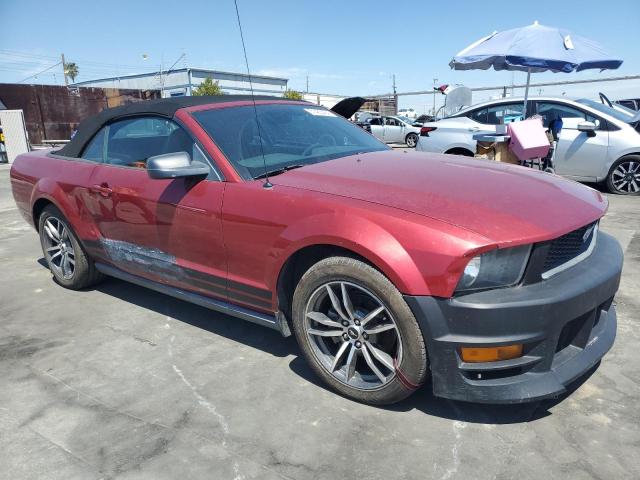 1ZVFT84N975307022 - 2007 FORD MUSTANG RED photo 4