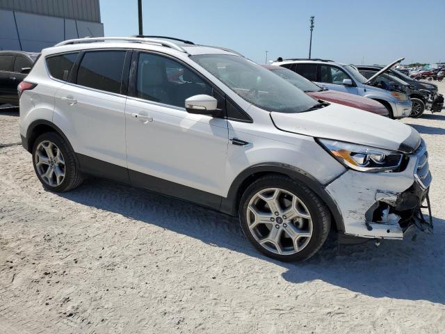 1FMCU0J92HUE30658 - 2017 FORD ESCAPE TITANIUM WHITE photo 4