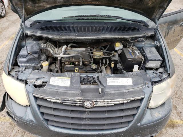 2C4GP44R15R155583 - 2005 CHRYSLER TOWN & COU LX GREEN photo 12