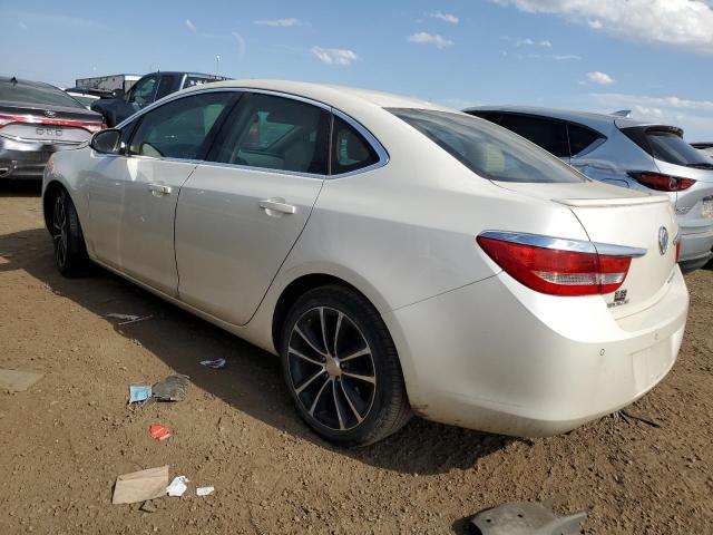 1G4PW5SKXG4130780 - 2016 BUICK VERANO SPORT TOURING WHITE photo 2