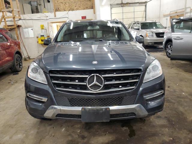 4JGDA5HB5EA300194 - 2014 MERCEDES-BENZ ML 350 4MATIC CHARCOAL photo 5