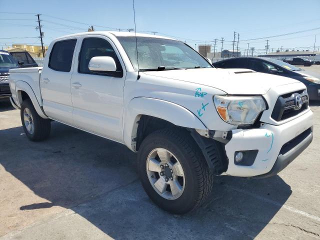 3TMLU4EN9EM143787 - 2014 TOYOTA TACOMA DOUBLE CAB WHITE photo 4