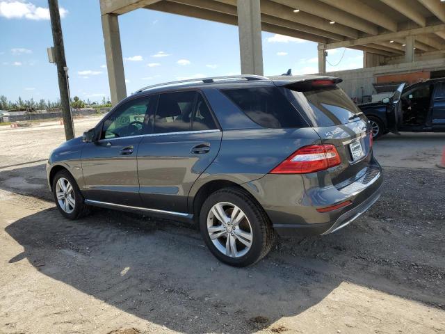 4JGDA5HB1CA025775 - 2012 MERCEDES-BENZ ML 350 4MATIC GRAY photo 2