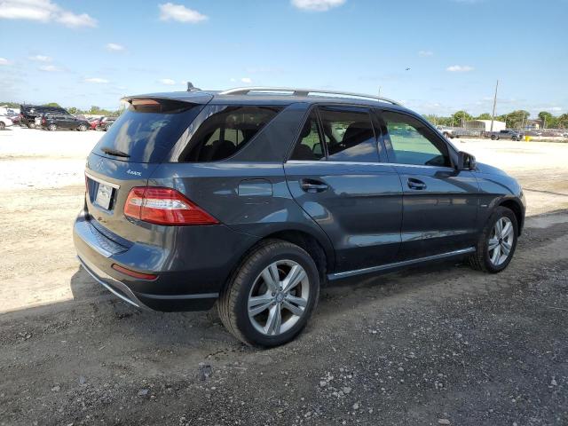 4JGDA5HB1CA025775 - 2012 MERCEDES-BENZ ML 350 4MATIC GRAY photo 3