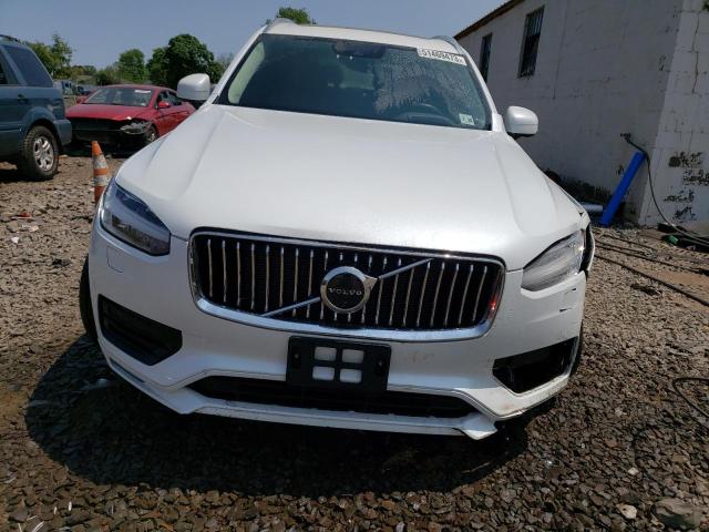 YV4A22PK4L1578468 - 2020 VOLVO XC90 T6 MOMENTUM WHITE photo 5