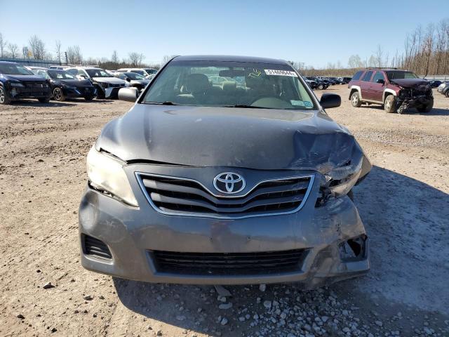 4T1BF3EK6BU161057 - 2011 TOYOTA CAMRY BASE GRAY photo 5