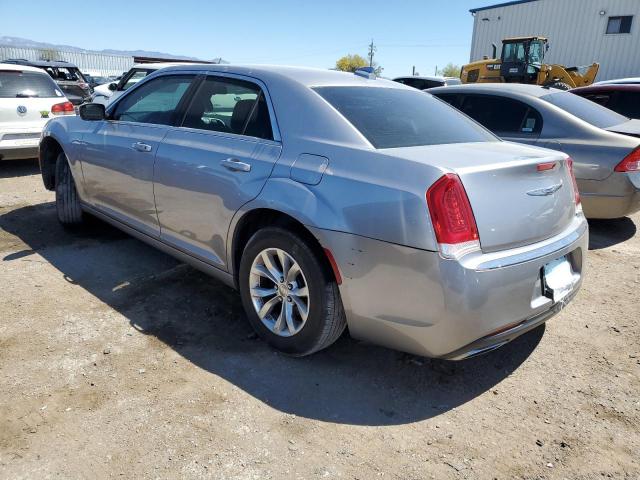 2C3CCAAG0FH814213 - 2015 CHRYSLER 300 LIMITED SILVER photo 2