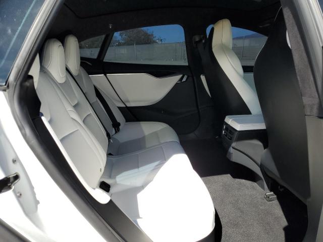 5YJSA1E10HF227182 - 2017 TESLA MODEL S Ağ foto 10