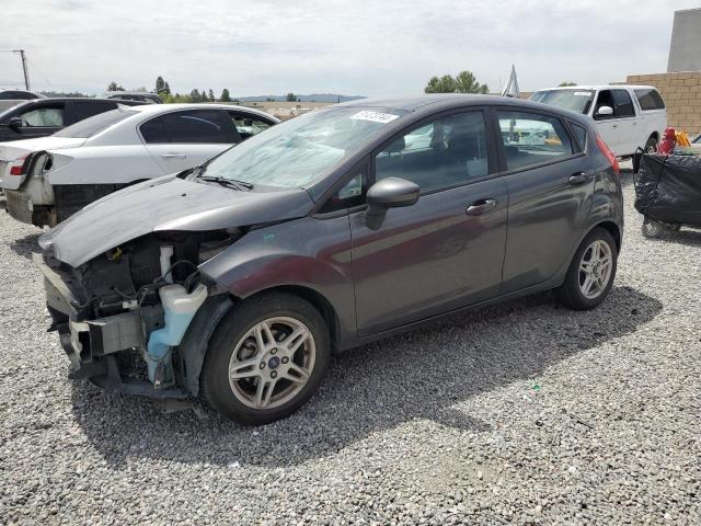 3FADP4EJ3JM110633 - 2018 FORD FIESTA SE GRAY photo 1