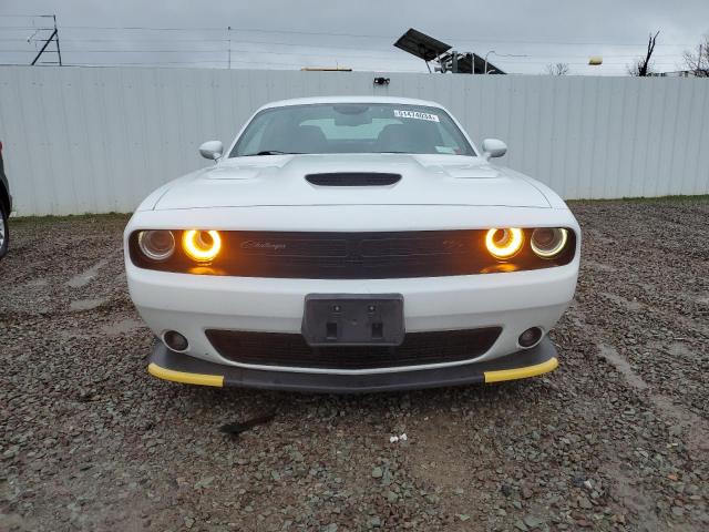 2C3CDZFJXKH642847 - 2019 DODGE CHALLENGER R/T SCAT PACK WHITE photo 5