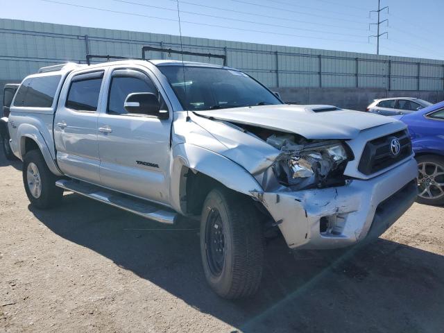 5TFJU4GN6DX047340 - 2013 TOYOTA TACOMA DOUBLE CAB PRERUNNER SILVER photo 4
