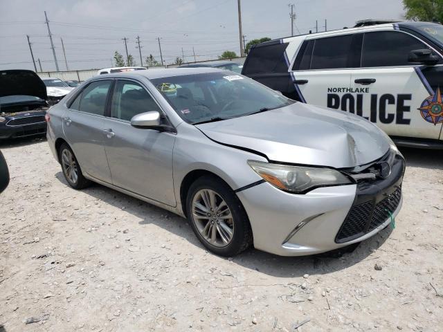 4T1BF1FK9FU947105 - 2015 TOYOTA CAMRY LE SILVER photo 4