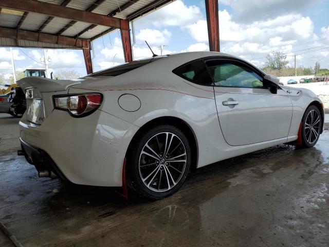 JF1ZNAA11D2701264 - 2013 TOYOTA SCION FR-S თეთრი ფოტო 3