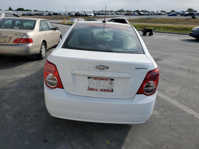 1G1JB5SHXG4179223 - 2016 CHEVROLET SONIC LS WHITE photo 6