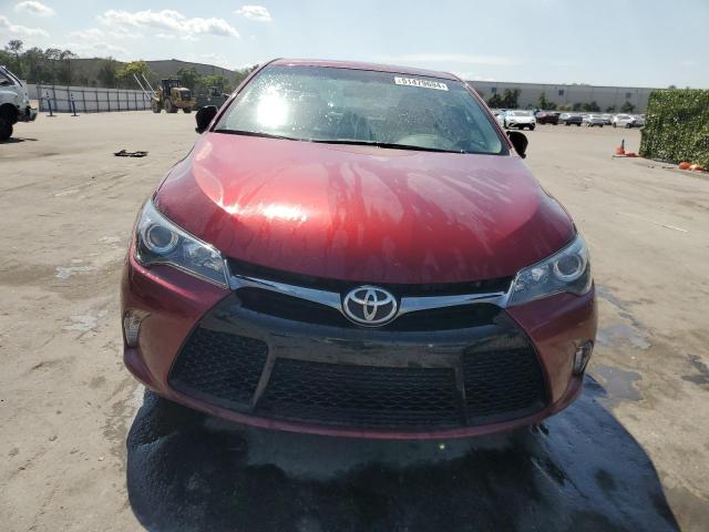 4T1BF1FK3FU917467 - 2015 TOYOTA CAMRY LE RED photo 5