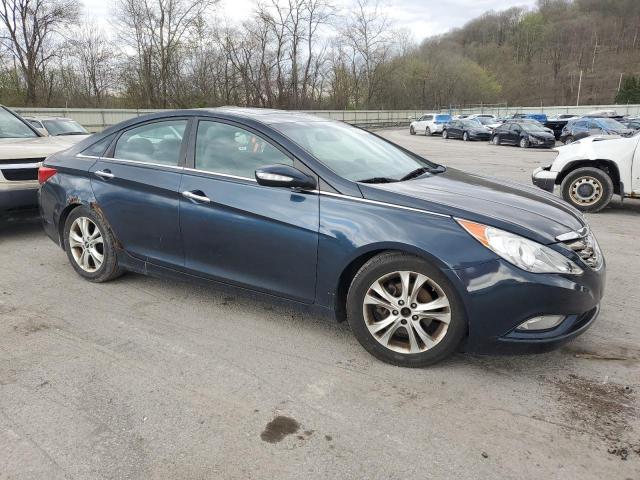 5NPEC4ACXBH003975 - 2011 HYUNDAI SONATA SE BLUE photo 4